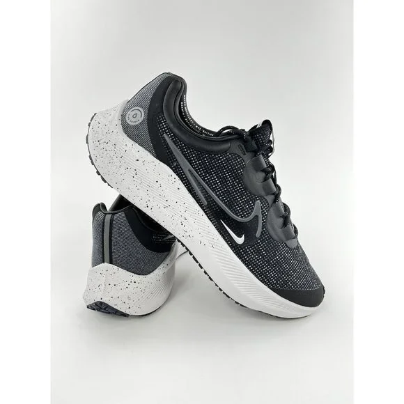 Nike Winflo 8 Shield Black Iron Grey Men's Sneakers Water Repellent NO SHOE BOX - Picture 2 of 11